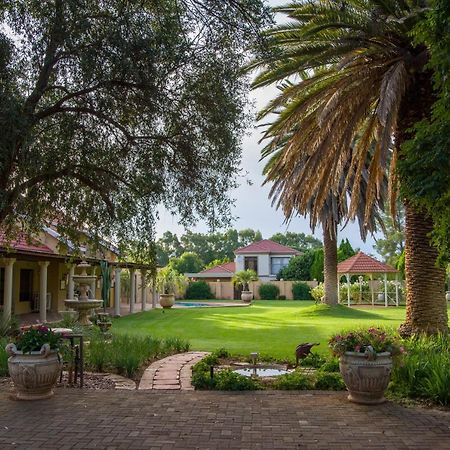 Toscana Estate Bloemfontein Buitenkant foto