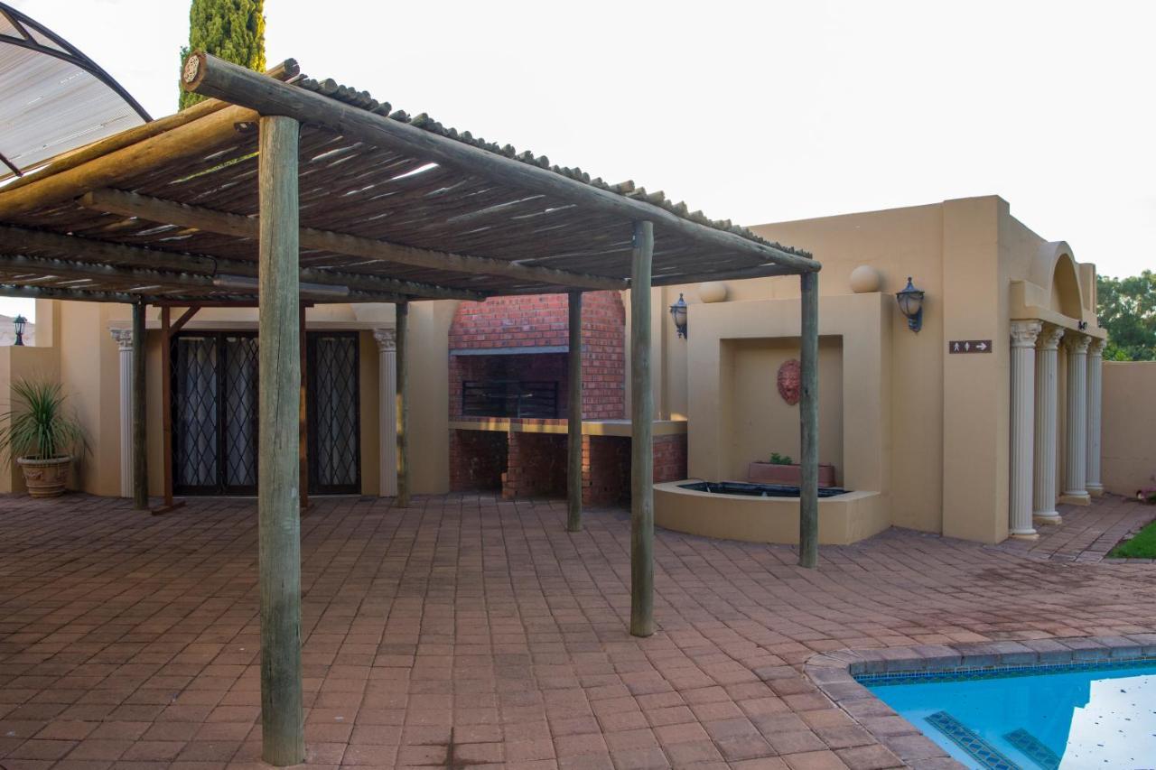 Toscana Estate Bloemfontein Buitenkant foto