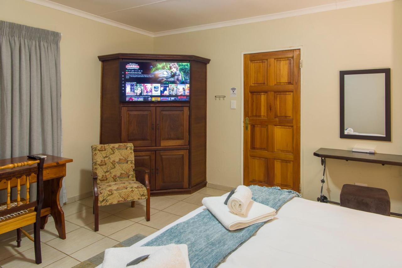 Toscana Estate Bloemfontein Buitenkant foto