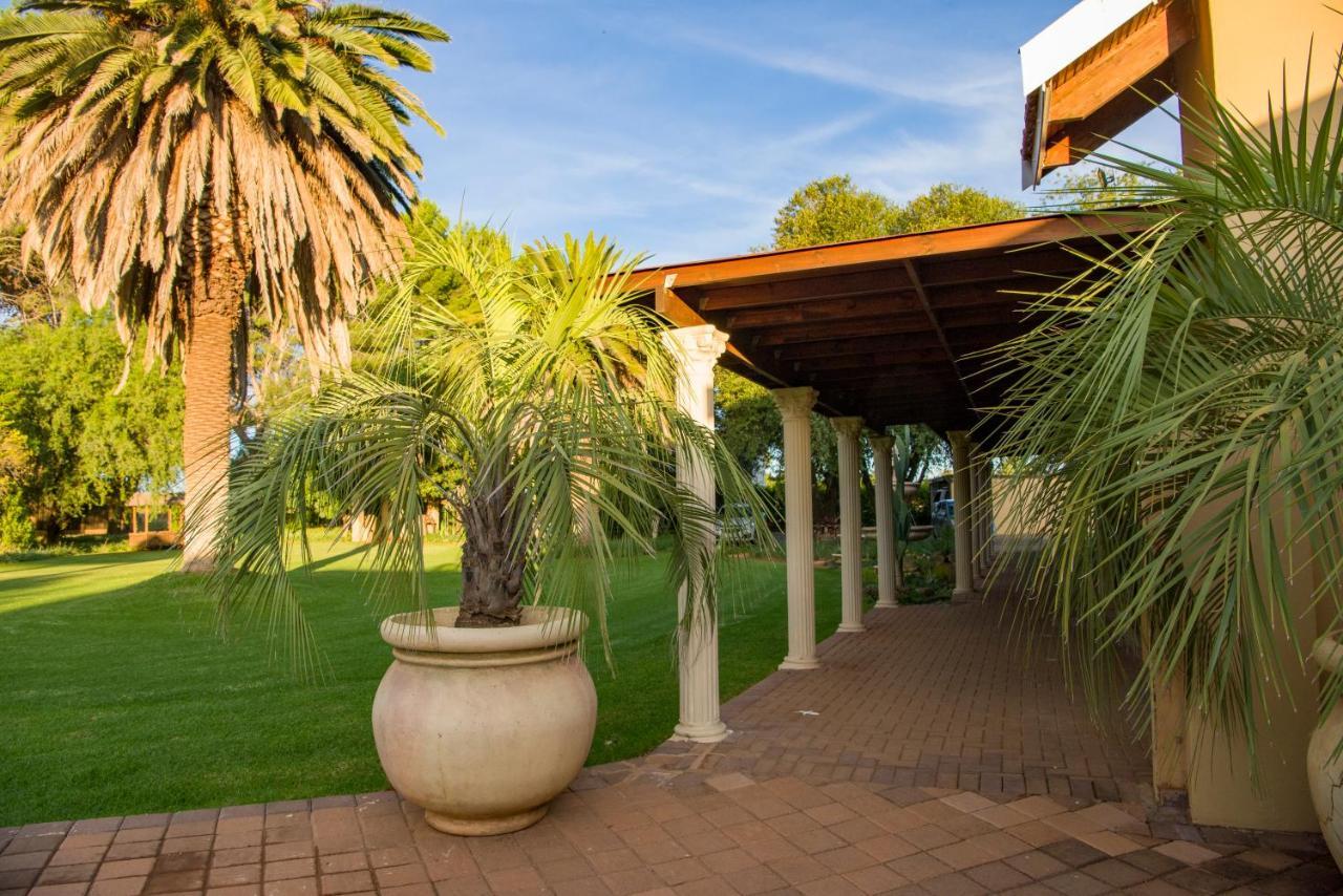 Toscana Estate Bloemfontein Buitenkant foto