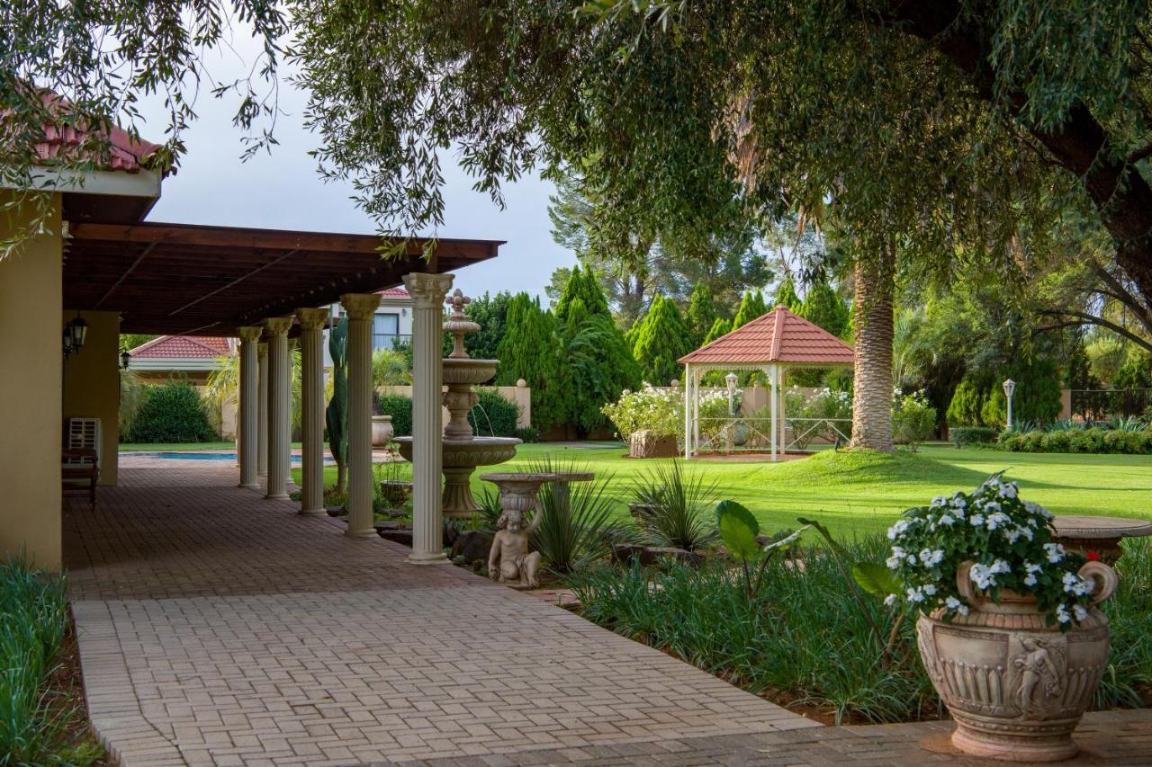 Toscana Estate Bloemfontein Buitenkant foto