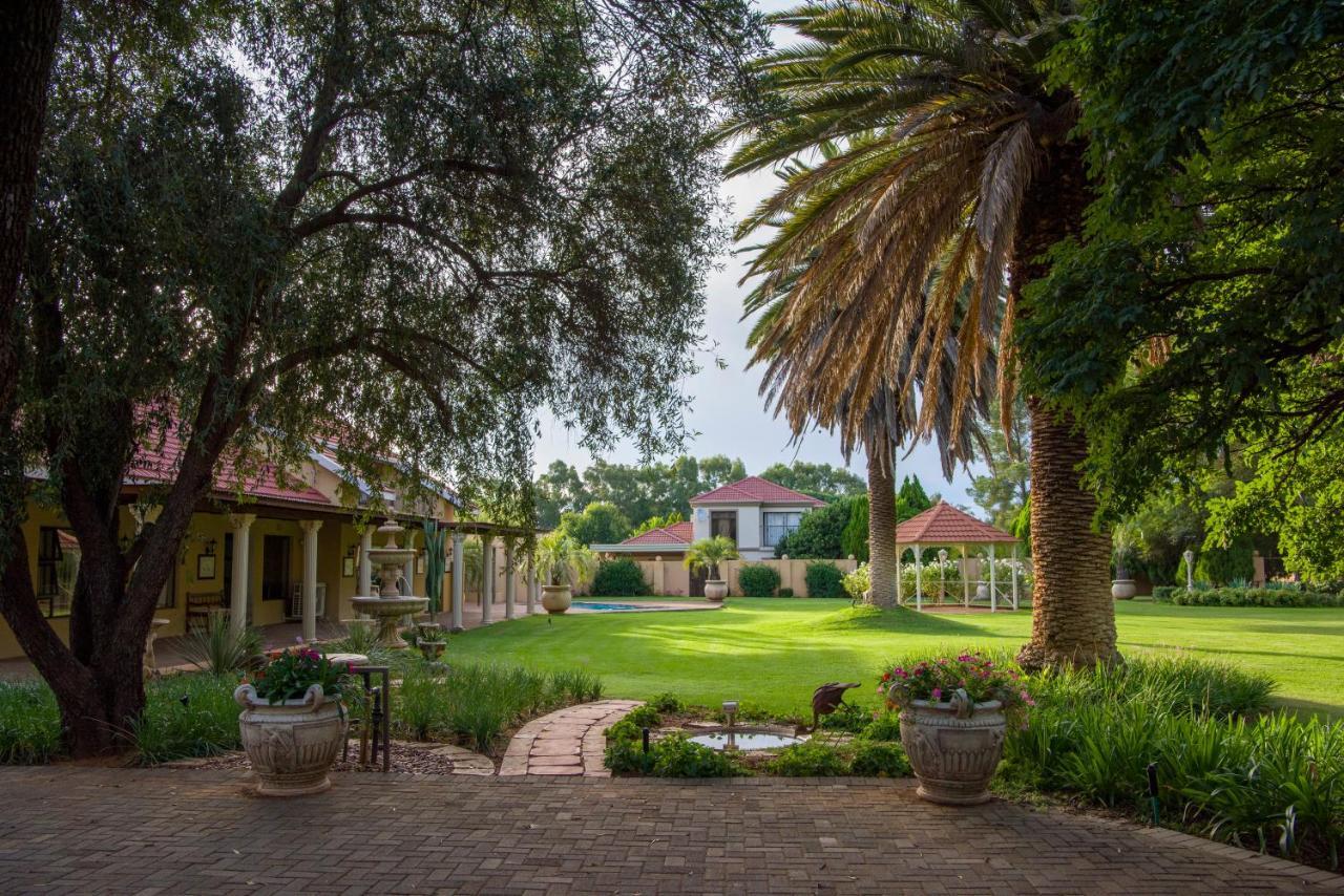 Toscana Estate Bloemfontein Buitenkant foto